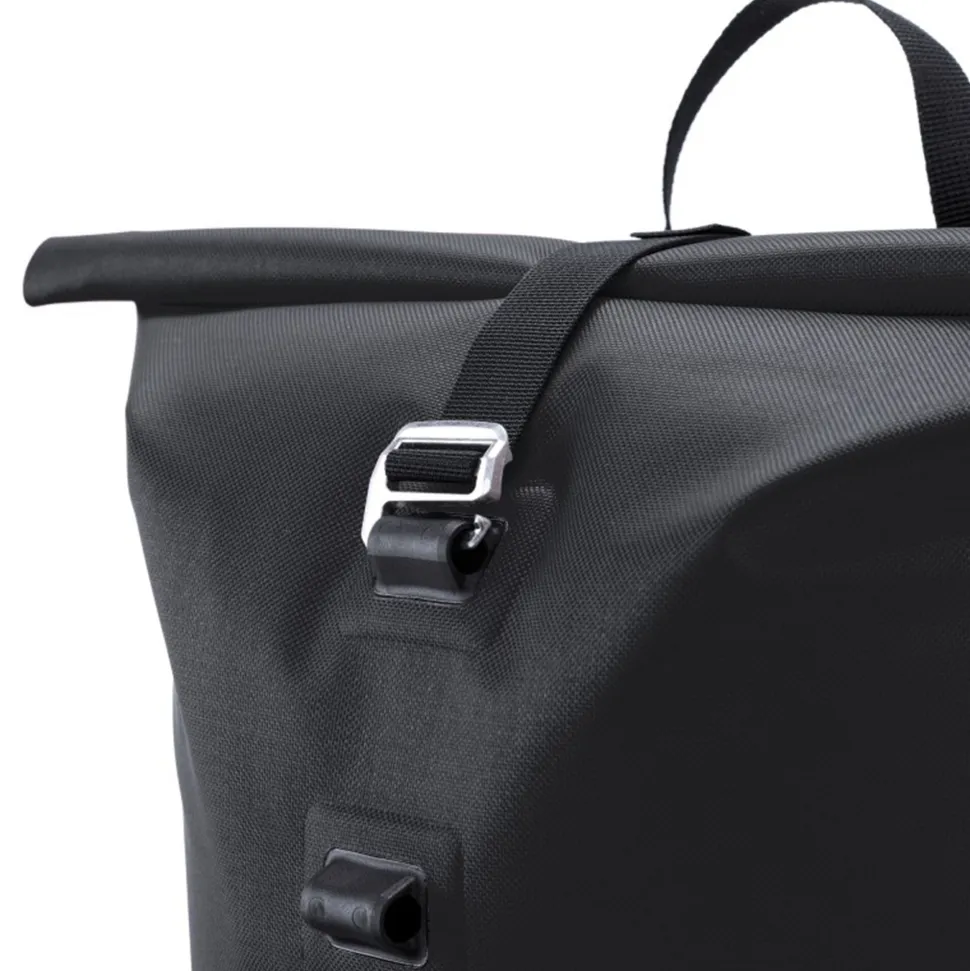 Commuter Backpack 21L