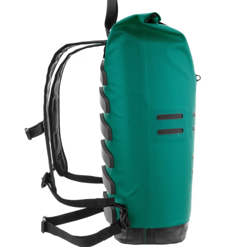 Commuter Backpack 21L