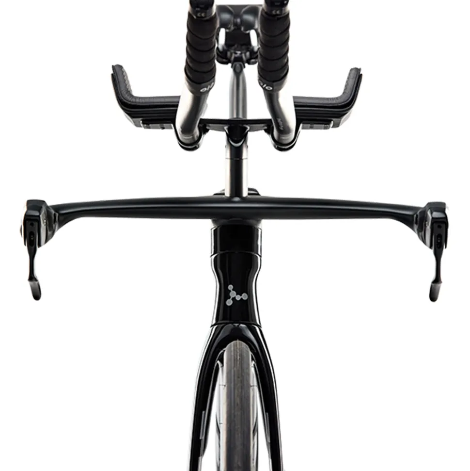 E117 105 Di2 Triathlon Bike