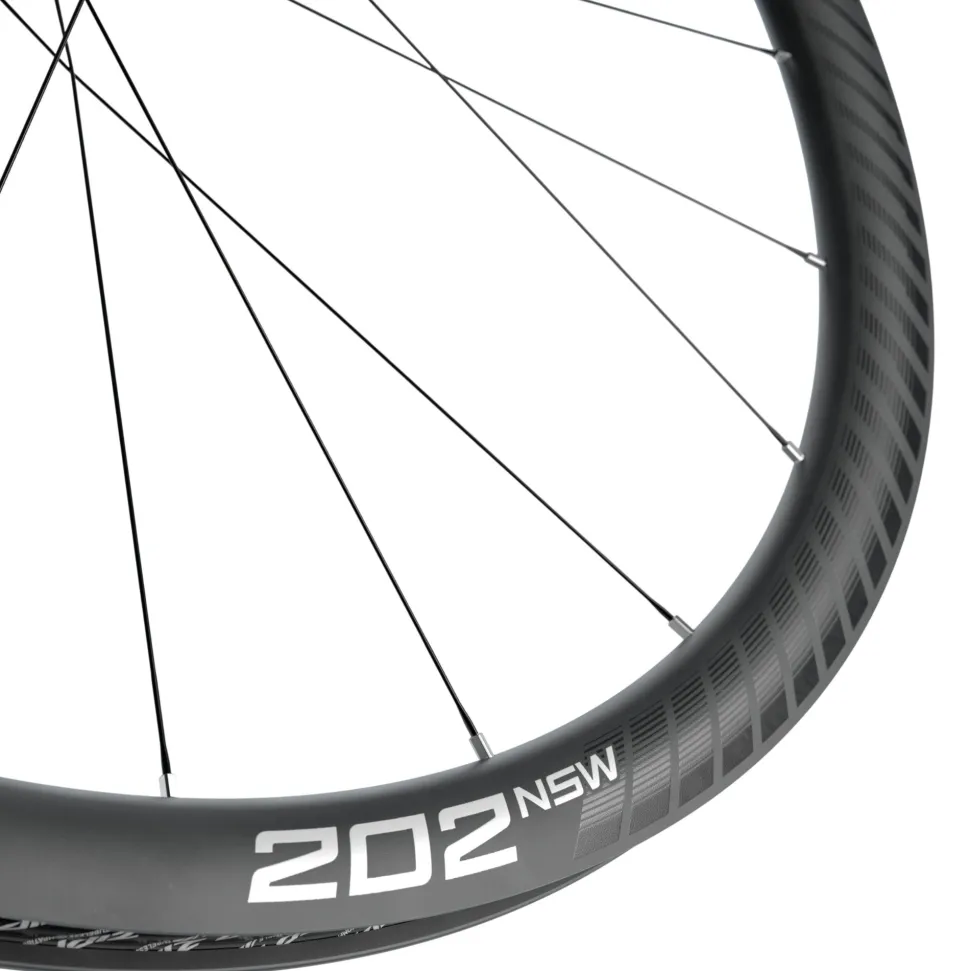 202 NSW Carbon Tubeless Wheelset