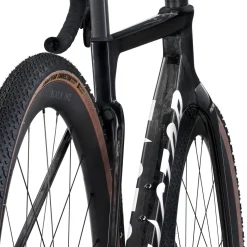 OSTRO Gravel Red AXS Gravel Bike