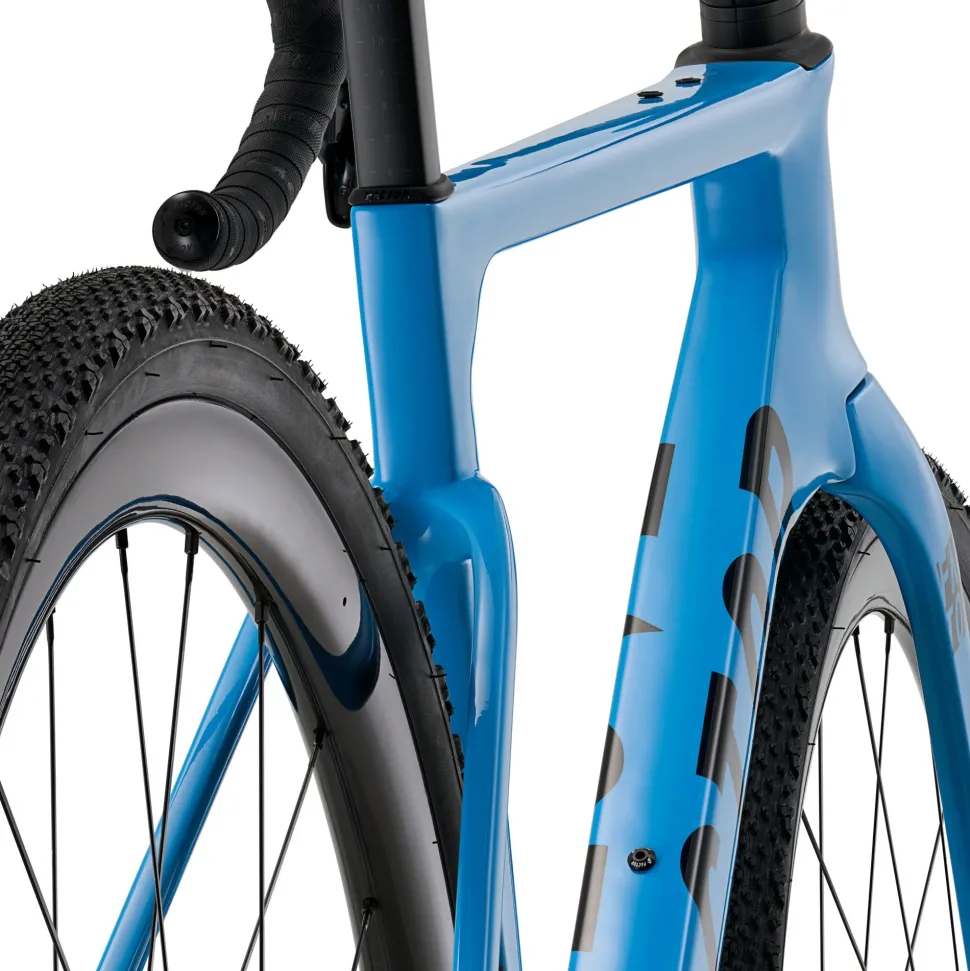 OSTRO Gravel Red AXS Gravel Bike