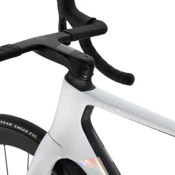 OSTRO VAM Force AXS Road Bike