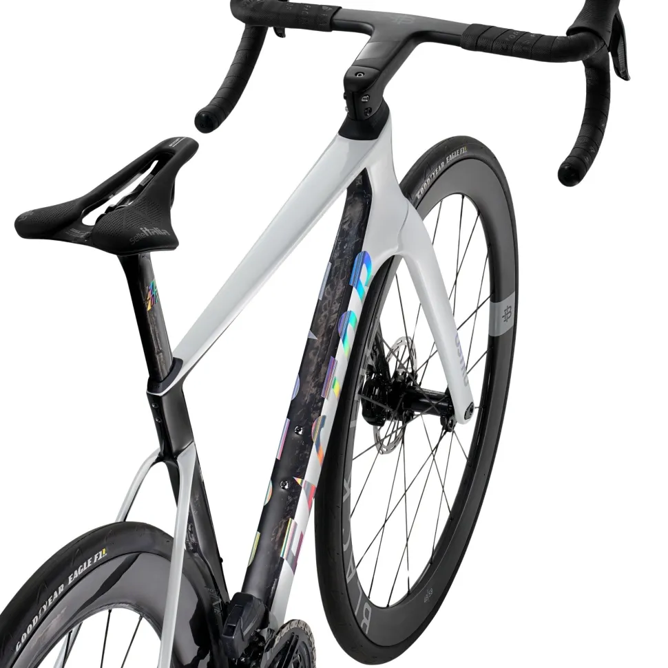 OSTRO VAM Force AXS Road Bike
