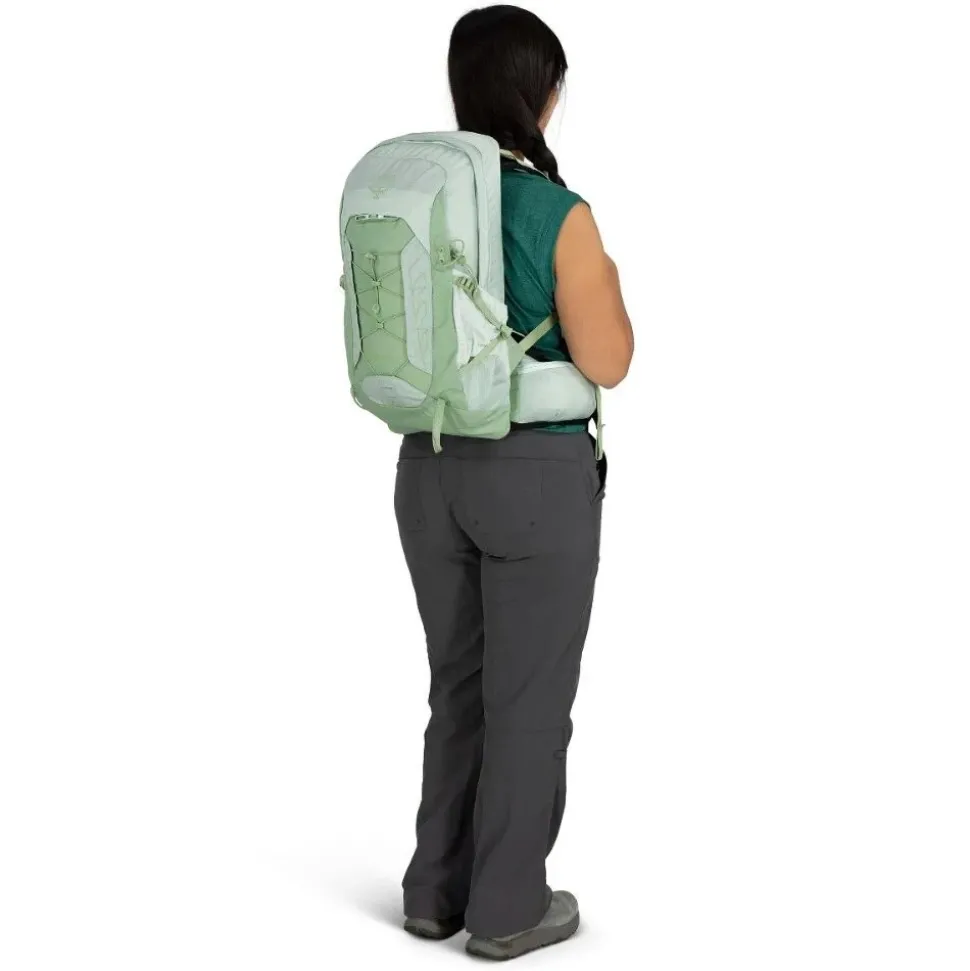 Tempest 11 Backpack